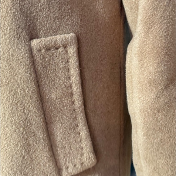 Ellen Tracy A-Line Wool Coat, Size 2P - Picture 4 of 7